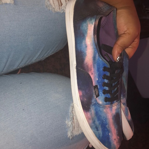 Galaxy Vans - Picture 2 of 3